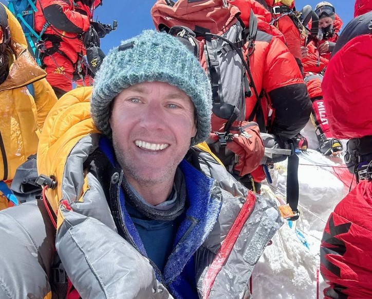 Johnny Ward aka One Step 4 Ward climbing Everest