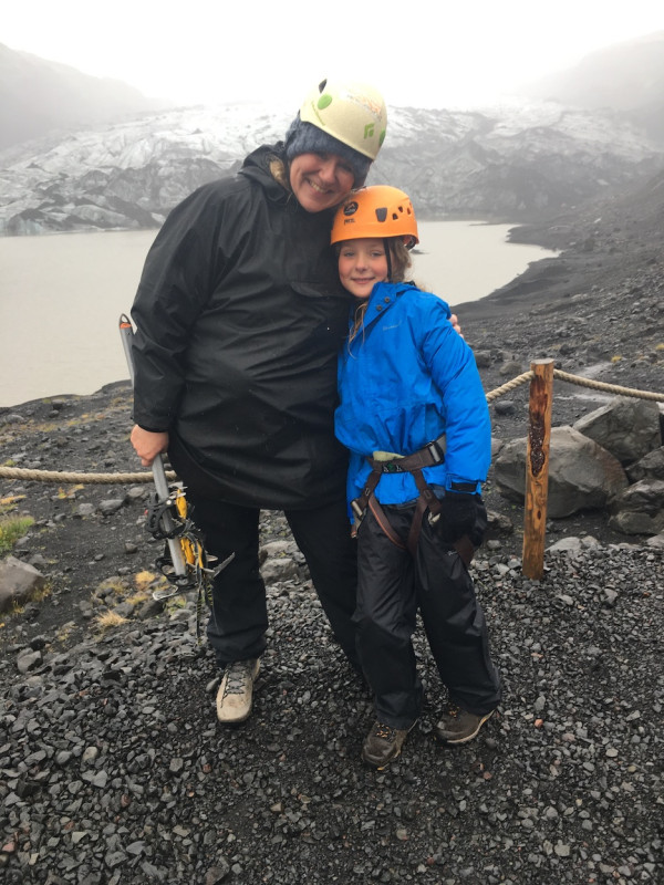 Merete and her daughter in Iceland