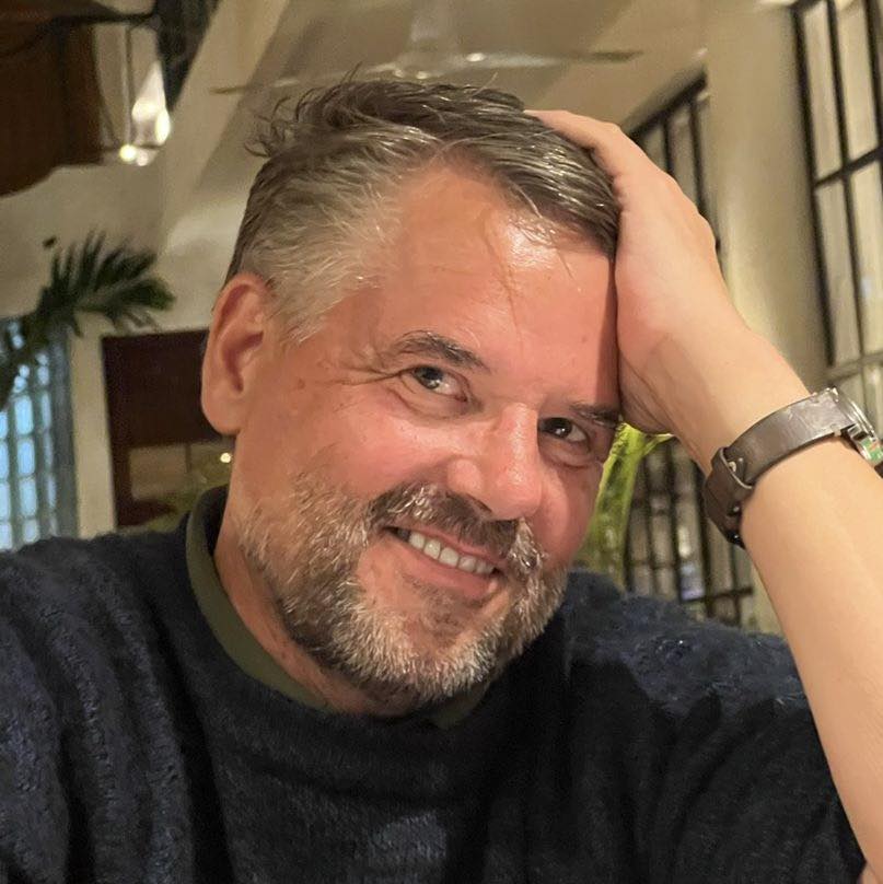 Charles 	Veley 🇺🇸