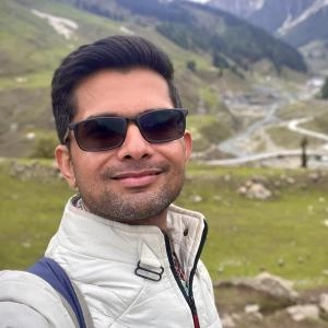 <a href="https://nomadmania.com/profile/68939" target="_blank">Suhas Mahajan 🇮🇳</a>