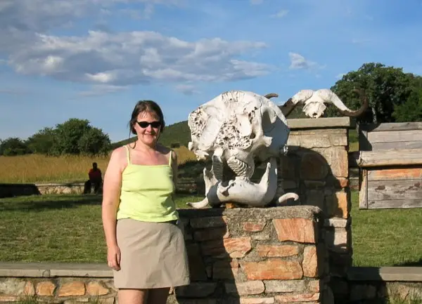 Visiting Tanzania in 2003, here at the Kenya border, which we also crossed for a few meters, but did not count Kenya yet at that time
