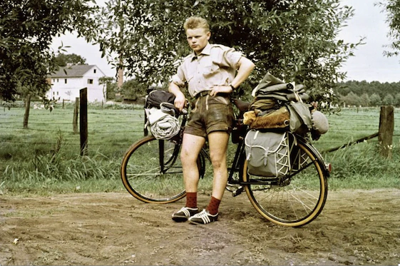 Heinz Stücke as a young teenager before his global cycling adventure Heinz Stücke young before his global cycling adventure